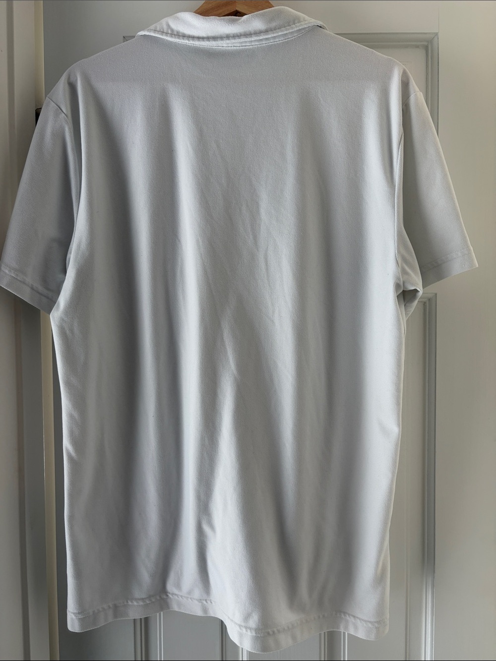 Vuori White Short-Sleeve Pocket Polo - Picture 3 of 3